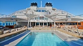 Pool-Deck der „Seabourn Ovation“