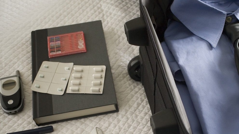 Tabletten im Reisegepäck