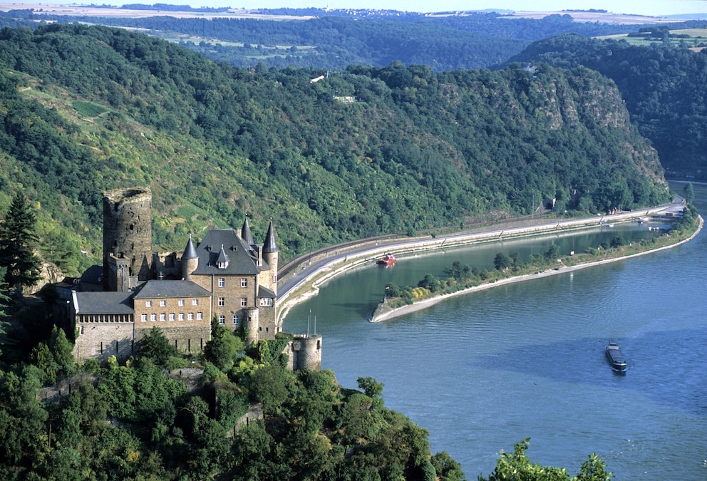  Die Burg Katz in St. Goarshausen ist nur eine der vielen Burgen, der man auf diesem Deutschland-Roadtrip zwischen Koblenz und Mainz begegnet