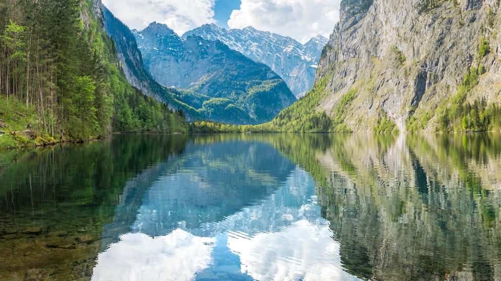 Obersee im Nationalpark Berchtesgaden in Bayern