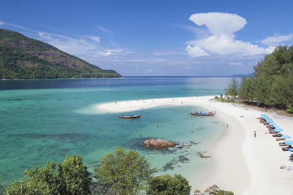 Sunrise Beach Koh Lipe