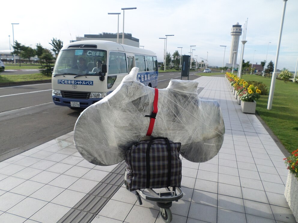 Wenn Sven mal in der Luft unterwegs ist, muss zusammengepackt werden