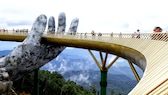 Das Highlight der „Goldenen Brücke“ in Vietnam sind die steinernen Hände