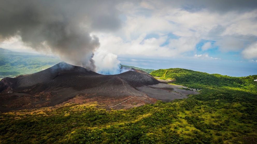 Vulkan Yasur auf Tanna