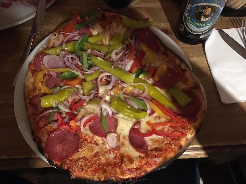 Leckere Pizza für Partygänger gibt es bei der Pizza Bande auf St. Pauli