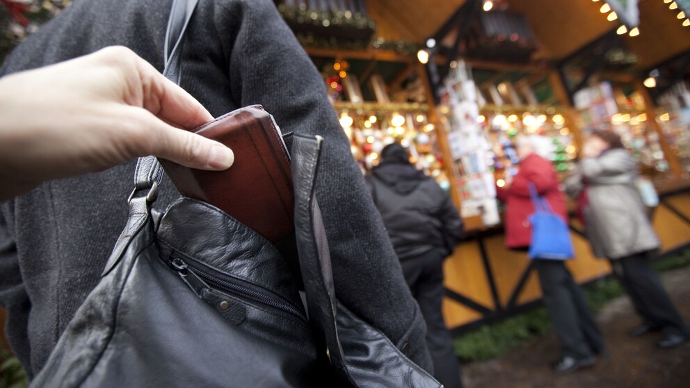 Taschendiebstahl Weihnachtsmärkte