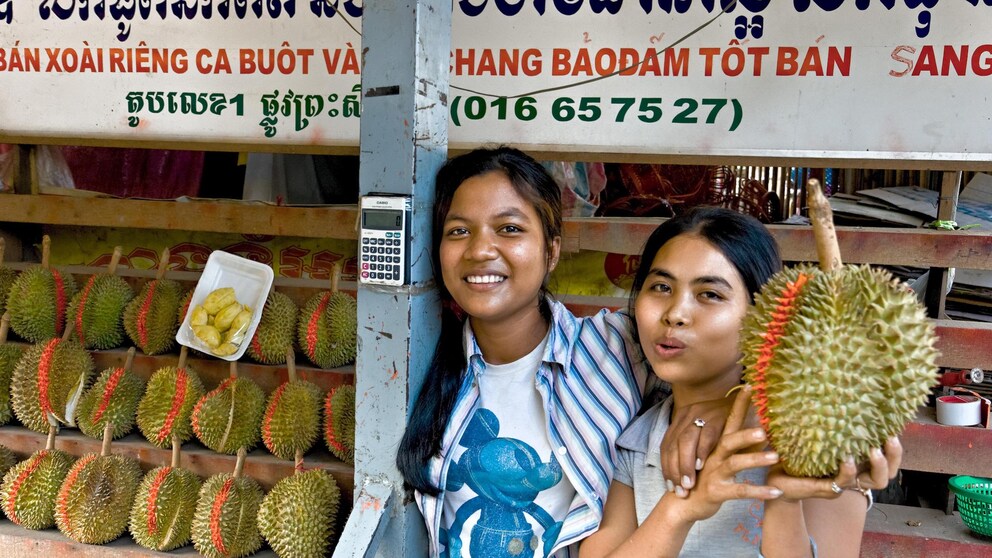 Durian-Verkäuferinnen in Kambodscha