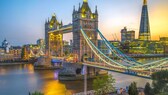 Die Tower Bridge bei Sonnenuntergang