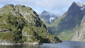 Der enge Trollfjord gehört ebenfalls zur Inselgruppe der Vesterålen