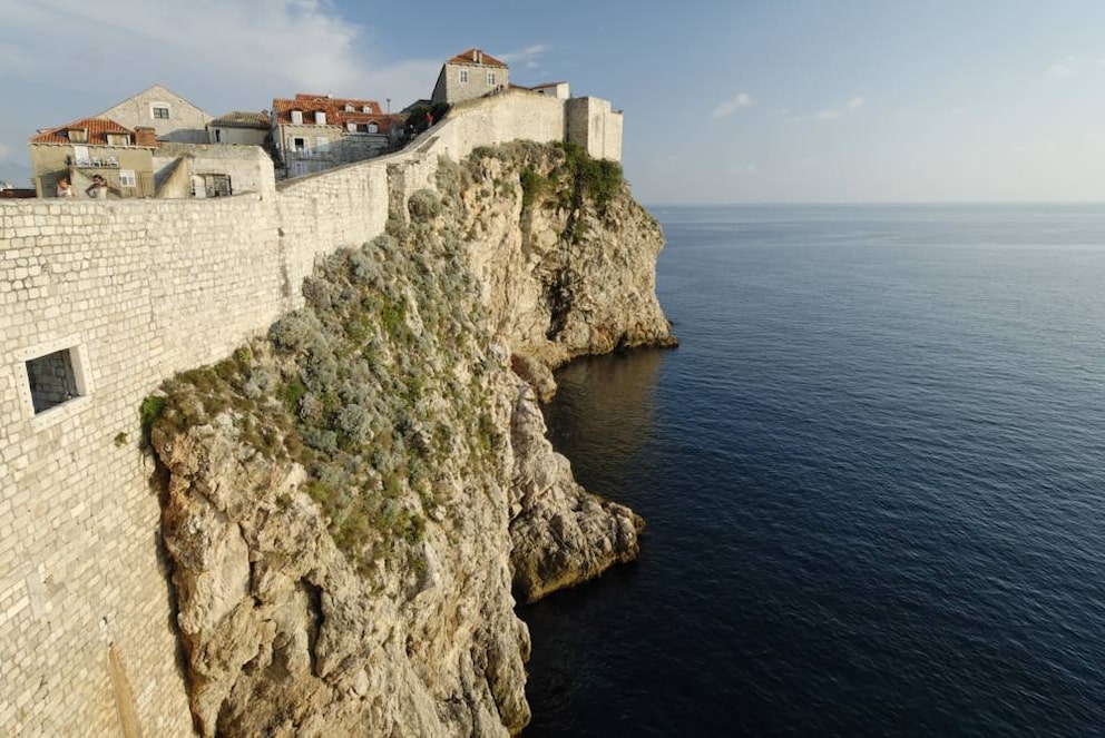 On the city wall of Dubrovnik, visitors pass the spot from which Shae overlooks the digitally enlarged King's Landing.