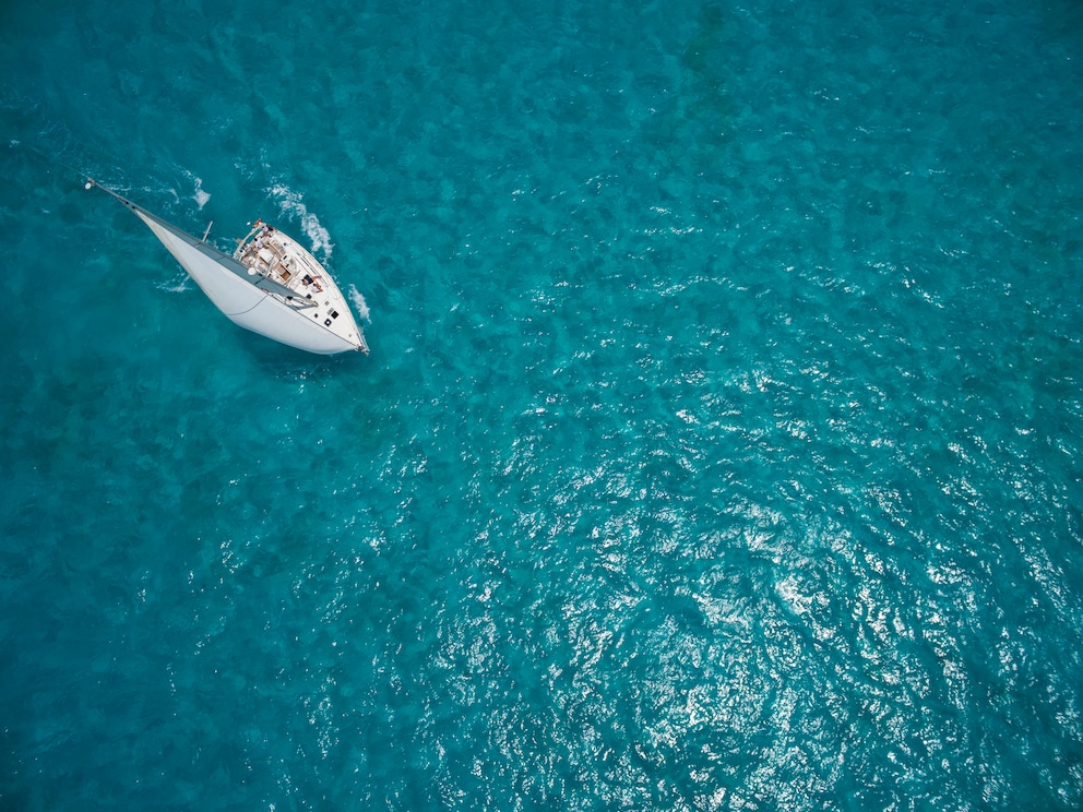 Warum Ist Das Meer Blau? Wissenschaftler Erklärt Es - TRAVELBOOK