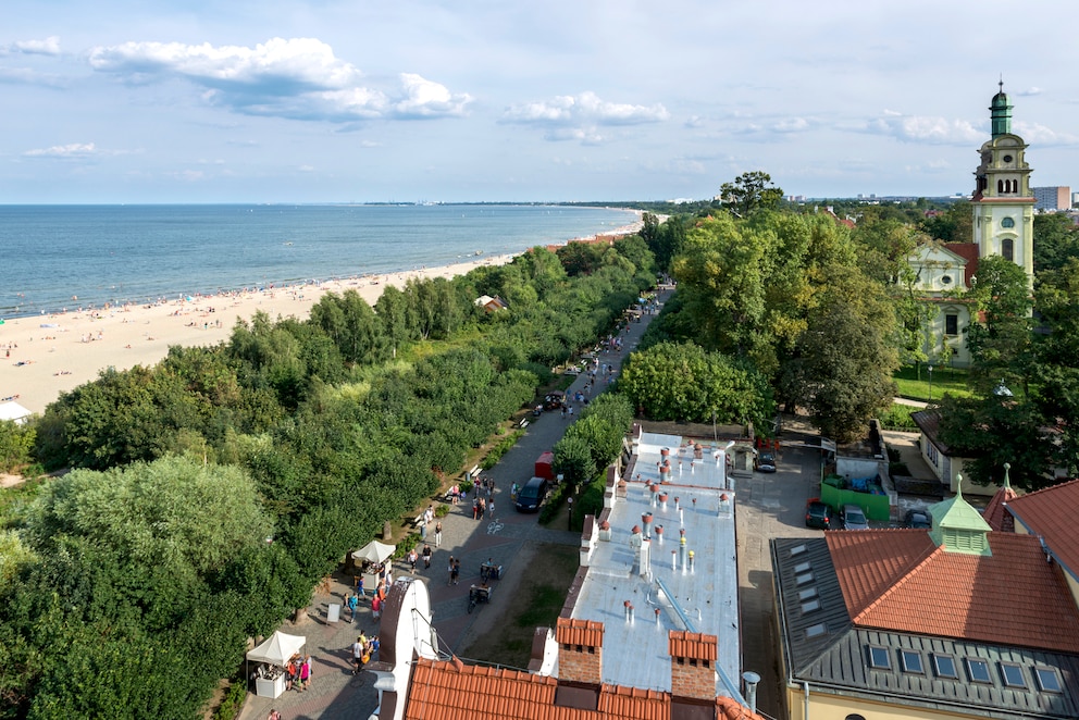 An der polnischen Ostseeküste gibt es viele schöne Orte. Zum Beispiel das alte Seebad Sopot (Zoppot).