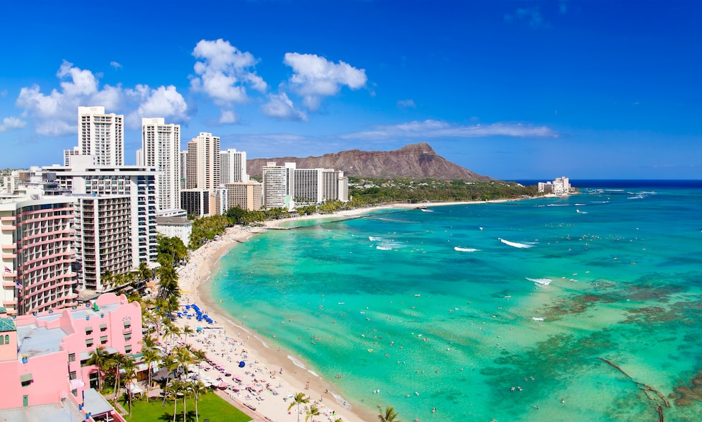  Der Waikiki Beach auf Hawaii