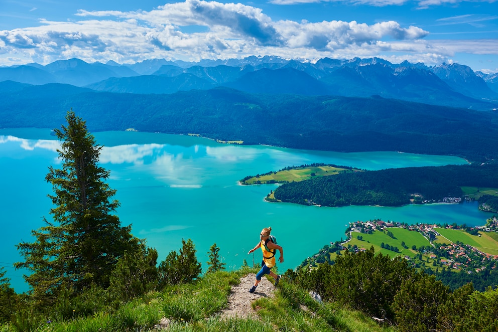 Der Walchensee in Bayern ist der beliebteste Badesee Deutschlands – laut der TRAVELBOOK-Leser