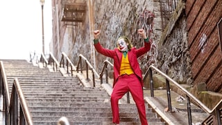 Joker Tanz auf der Treppe