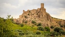 Die Geisterstadt Craco in Italien