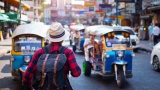 Ein Backpacker in Bangkok, Thailand