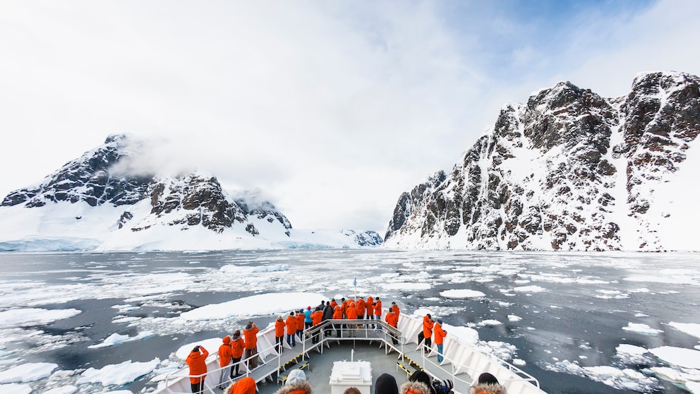 Ein Landgang auf der antarktischen Halbinsel ist das Highlight vieler Südpol-Reisender