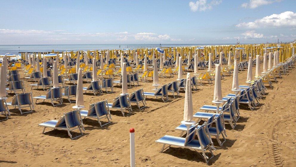 Italien leerer Strand