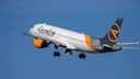 Ein Flugzeug der Airline Condor hebt ab