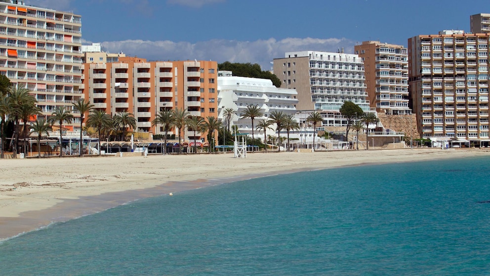 Leerer Strand auf Mallorca