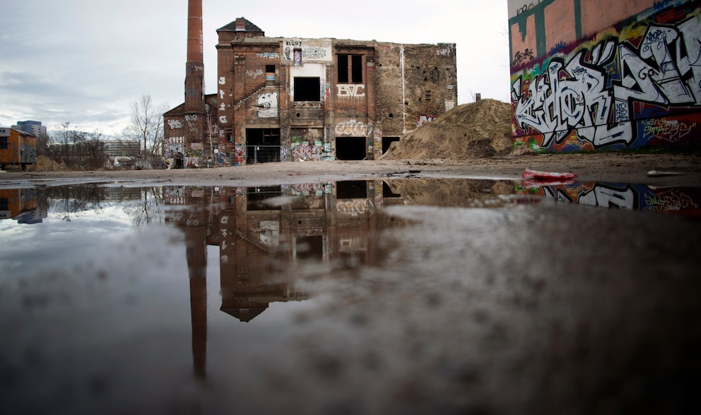 Die alte Eisfabrik ist einer der vielen spannenden „Lost Places“ in Berlin