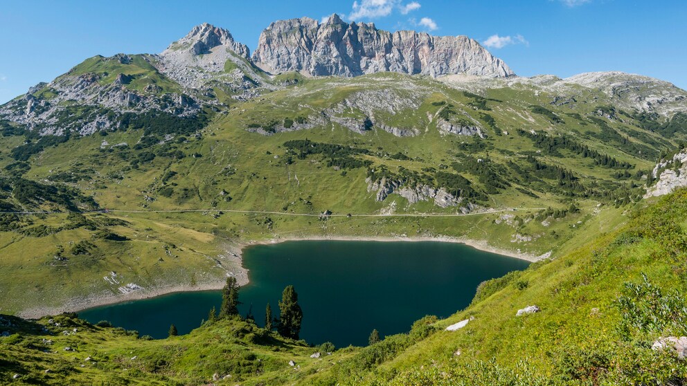 Formarinsee vor der Roten Wand