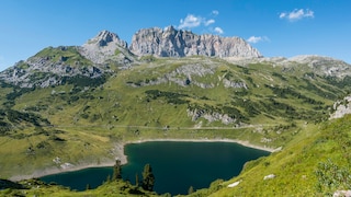 Formarinsee vor der Roten Wand