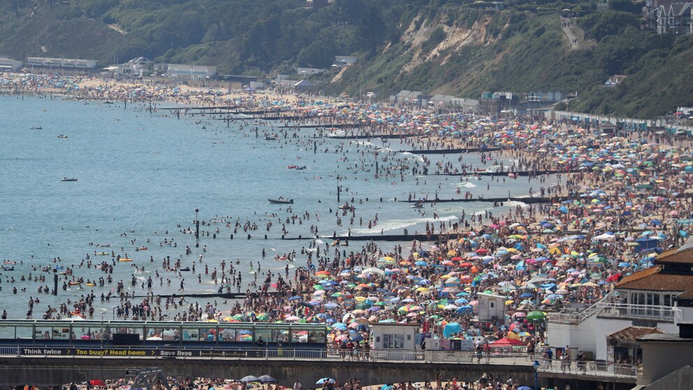 Der Strand von Bournemouth ist voll – obwohl noch immer die Corona-Abstandsregeln gelten