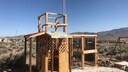 Die Polizeistation und das angrenzende Gefängnis von Molossia