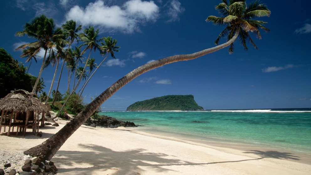 Ein Strand der Insel Upolu, Samoa, Südsee