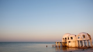 Als ob Raumschiffe im Meer gelandet wären: die Überreste der sogenannten „Dome Houses“ am Cape Romano in Florida