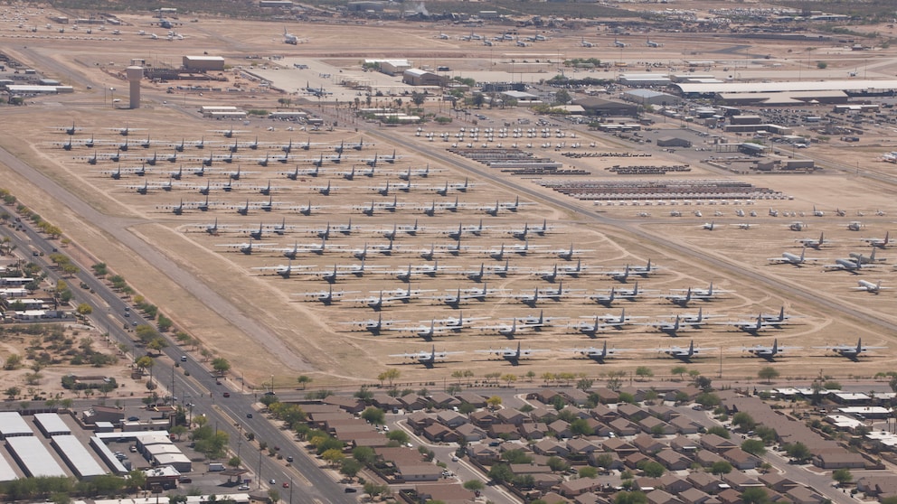 Der Flugzeugfriedhof „The Boneyard“ befindet sich bei Tucson im US-Bundesstaat Arizona