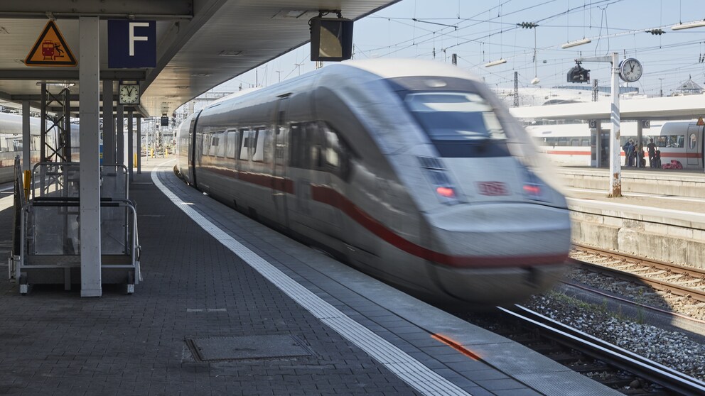 Verreisen mit der Deutschen Bahn wird in Zukunft noch weniger verbraucherfreundlich – Verspätungen und Zugausfälle wegen höherer Gewalt werden nicht mehr entschädigt