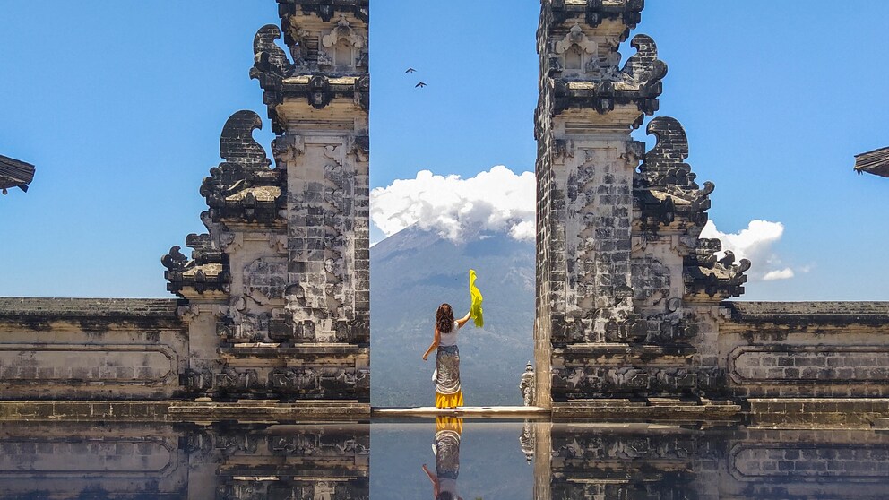 Gate of Heaven am Tempel Pura Lempuyang Luhur auf Bali