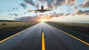 Ein Flugzeug bei der Landung
