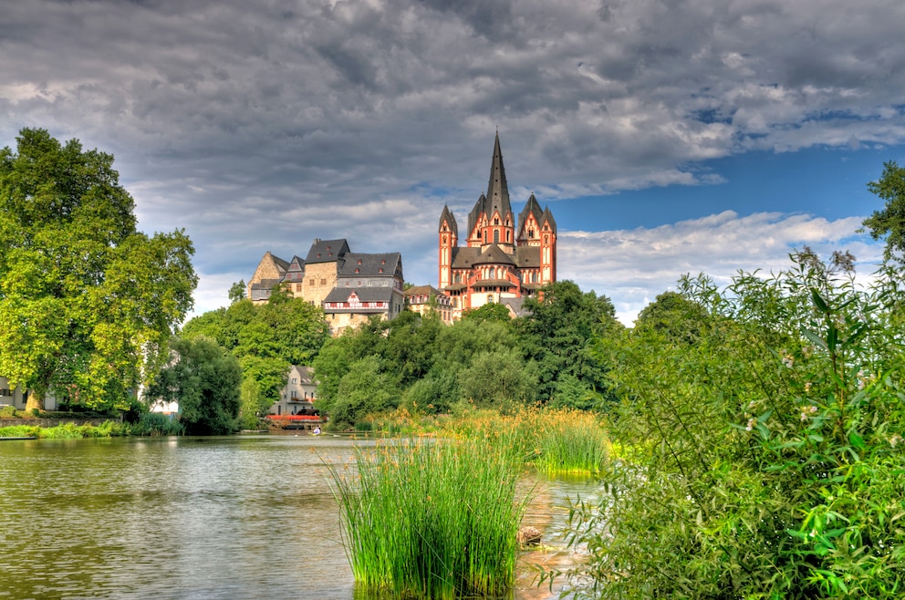 Der Wanderweg führt auch an Limburg an der Lahn vorbei