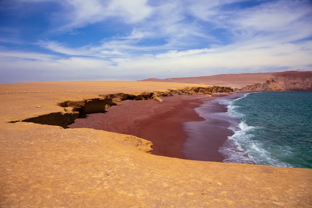 Playa Roja, Peru