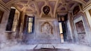 Die verlassene Villa in der italienischen Geisterstadt Leri Cavour