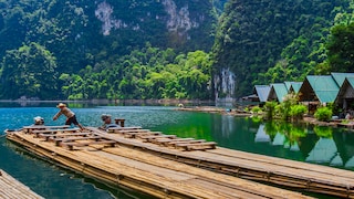 Unbekanntes Thailand – Dschungelcamps, Street-Art und rosa Delfine