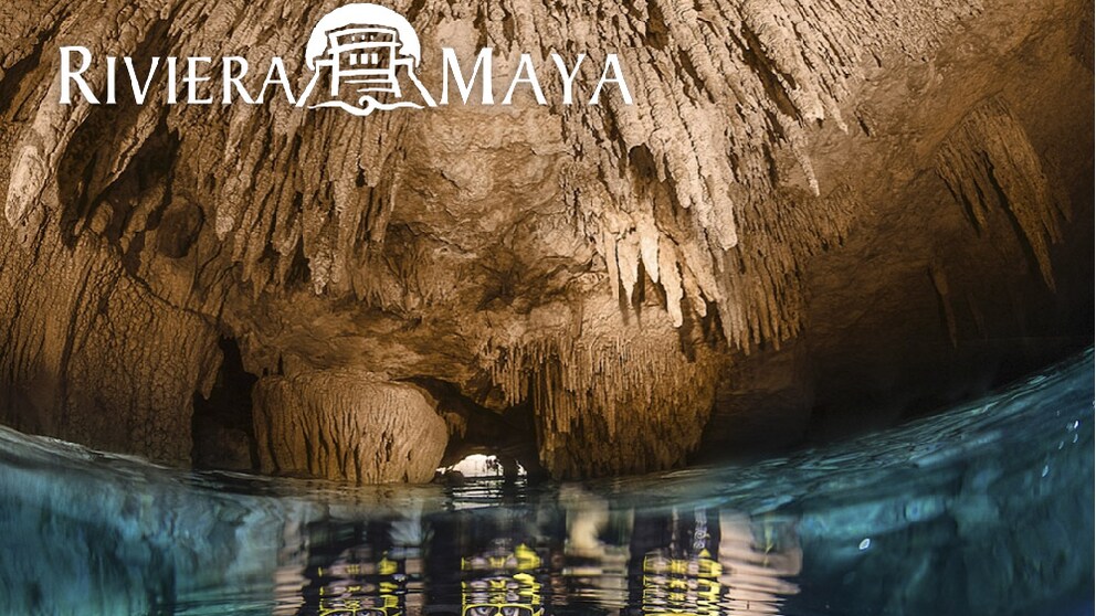Nur an der Riviera Maya! Tauchen Sie ein in die Tiefen der Erde, indem Sie in einer mystischen Cenote schwimmen