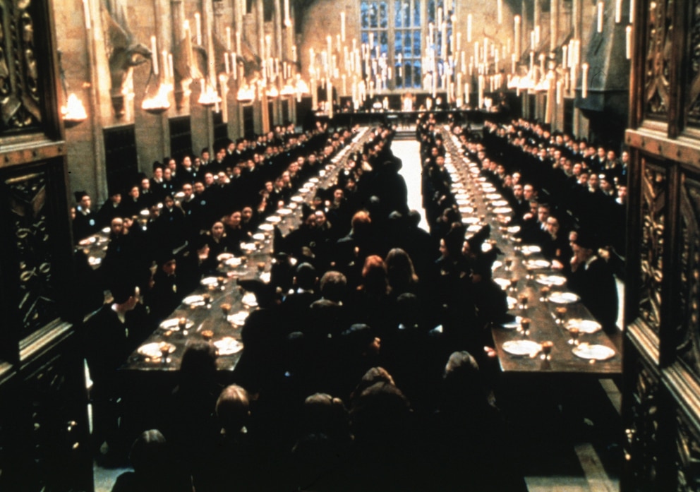 Die große Halle im Film „Harry Potter und der Stein der Weisen“ in Hogwarts