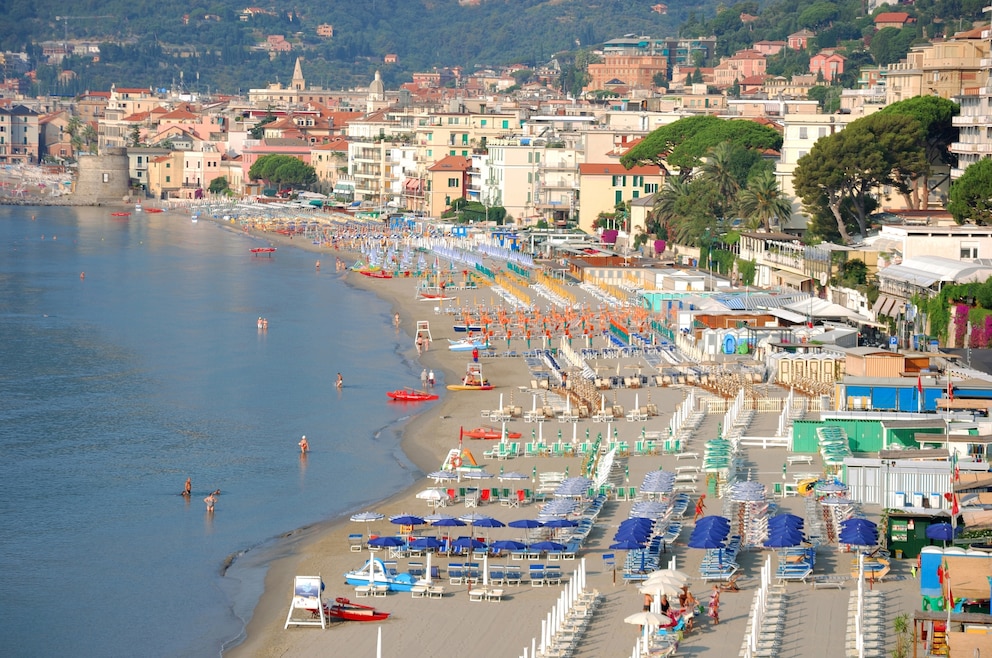 Strand Alassio Ligurien