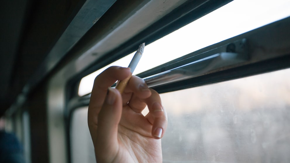 Rauchen in der Bahn ist verboten