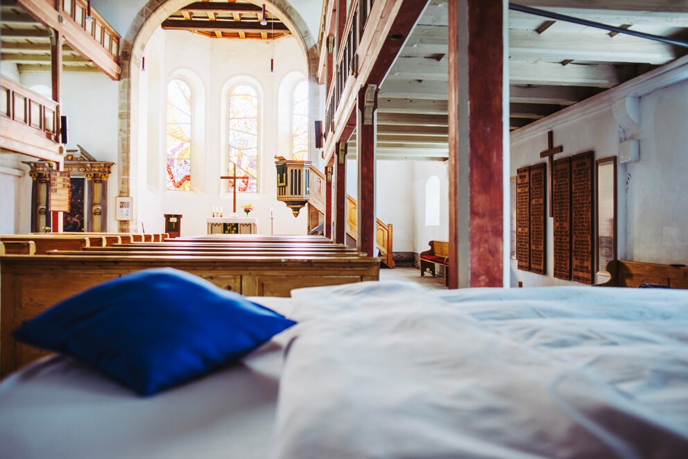 Die Michaeliskirche nach Neustadt am Rennsteig ist wirklich eine außergewöhnliche Unterkunft