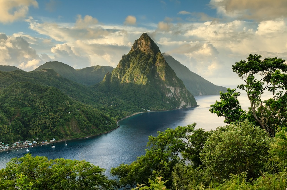 Pitons St. Lucia