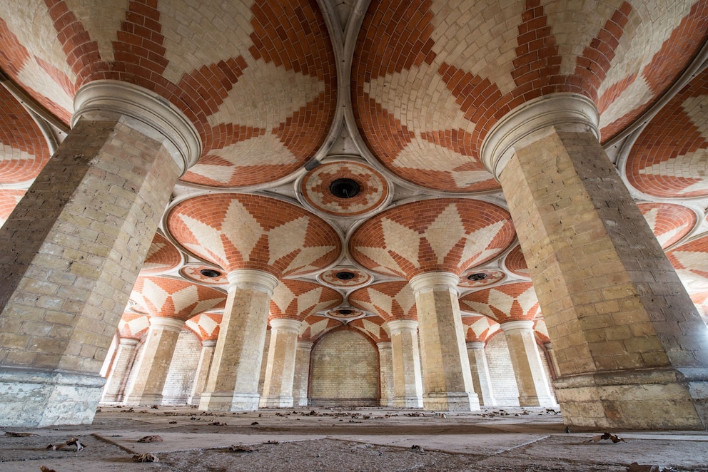 Crystal Palace Subway