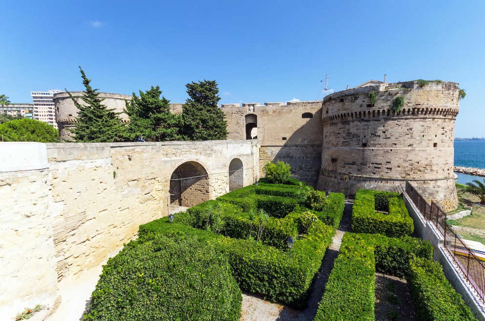 Castello di Aragonese, Tarent