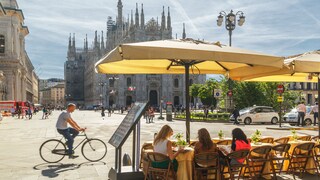 Restaurant in Milan mit Blick auf die Kathedrale (Il Duomo)