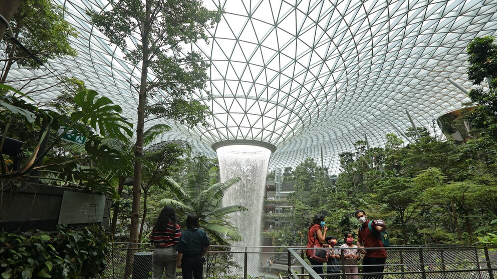 Warum Sie an diesem Flughafen besonders aufpassen müssen, Ihren Flug nicht zu verpassen? Der Flughafen in Singapur ist ein „Silent Airport“.